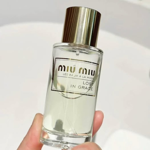 LY703 Miu Miu 霓裳漫妙女士淡香水 50ml