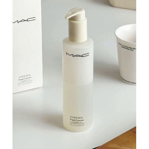 LY785 MAC 超奇肌清爽花瓣淨妝油 200ml