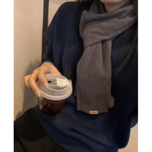 LY946 日本 mont-bell 牛奶絨圍巾