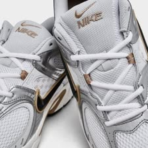 LY954 NIKE V5 RNR 灰金黑 網眼 復古 緩震 運動 休閒鞋 HJ5228-102