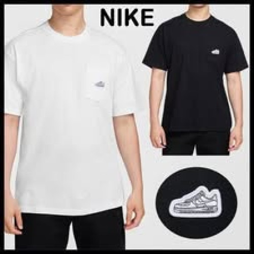 LY985 NIKE 布標 AIR FORCE 1 刺繡口袋 寬鬆短T (黑/白）色